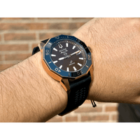 Bulova marine star 98B421